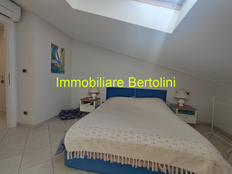 Immagine 25 di Casa bifamiliare in vendita  in VIA PADRE SEMERIA a San Remo