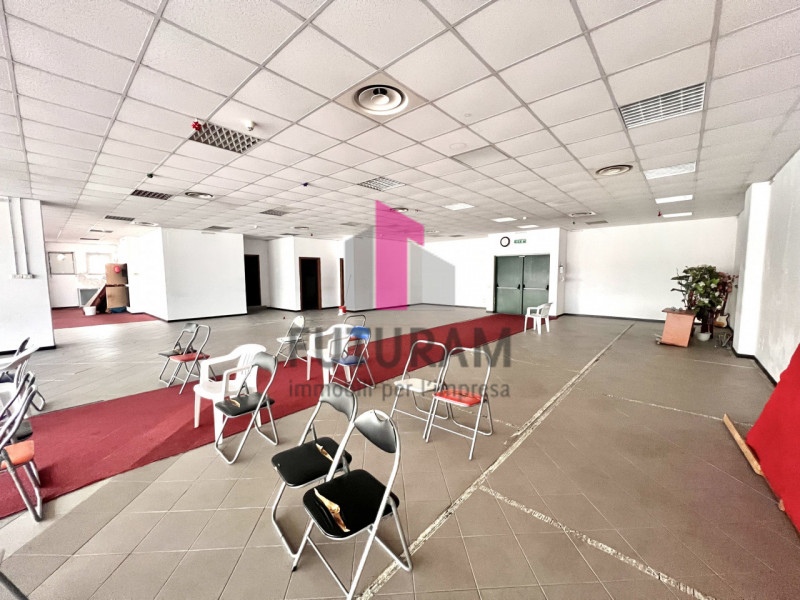 Immagine 5 di Ufficio in vendita  in VIA FRANCESCO CILEA 4 a Vicenza