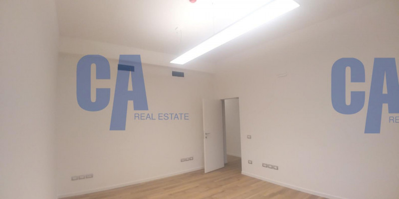 Immagine 6 di Ufficio in affitto  in VIA FREGUGLIA CARLO a Milano