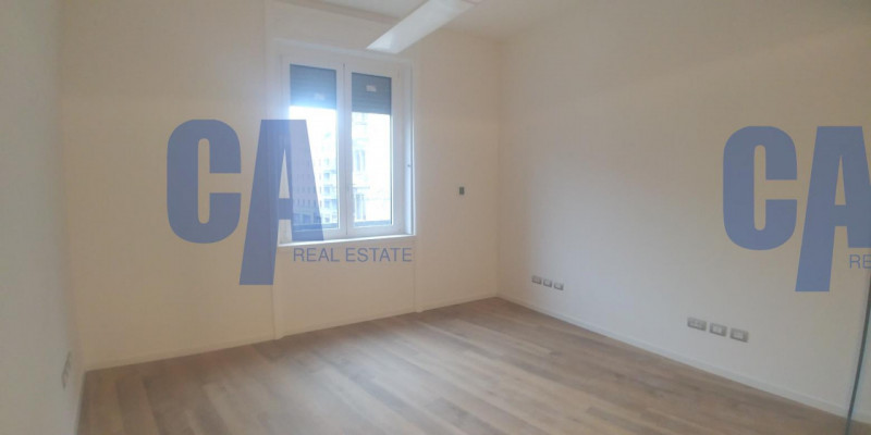 Immagine 12 di Ufficio in affitto  in VIA FREGUGLIA CARLO a Milano