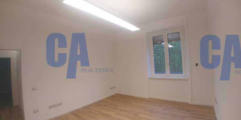 Immagine 5 di Ufficio in affitto  in VIA FREGUGLIA CARLO a Milano