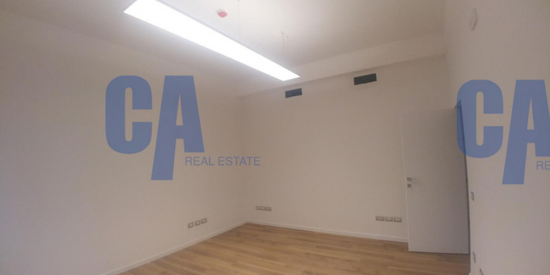 Immagine 7 di Ufficio in affitto  in VIA FREGUGLIA CARLO a Milano