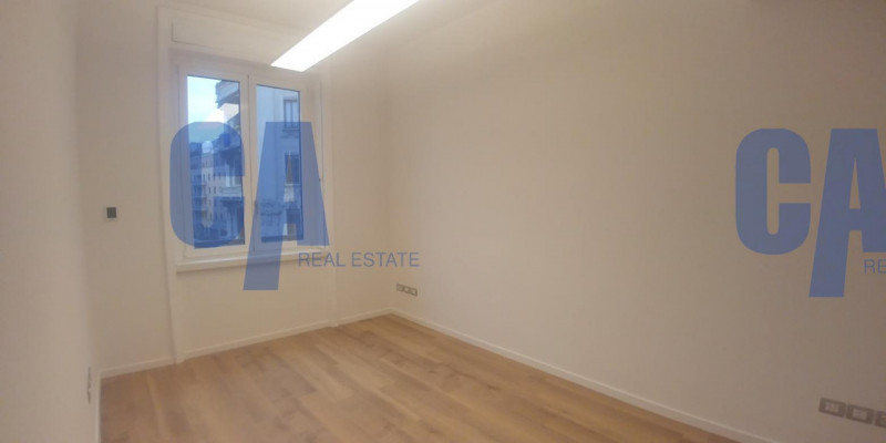 Immagine 15 di Ufficio in affitto  in VIA FREGUGLIA CARLO a Milano