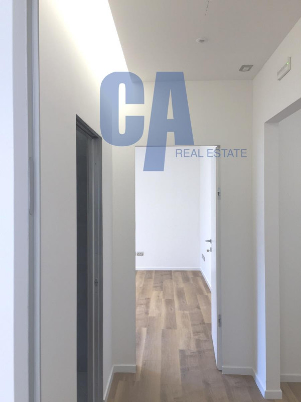 Immagine 20 di Ufficio in affitto  in VIA FREGUGLIA CARLO a Milano