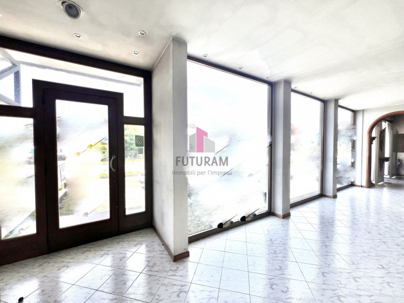 Immagine 2 di Capannone industriale in vendita  in Via Marosticana 180 a Dueville