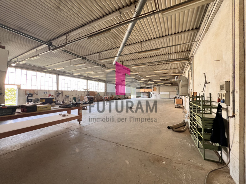 Immagine 7 di Capannone industriale in vendita  in Via Marosticana 180 a Dueville