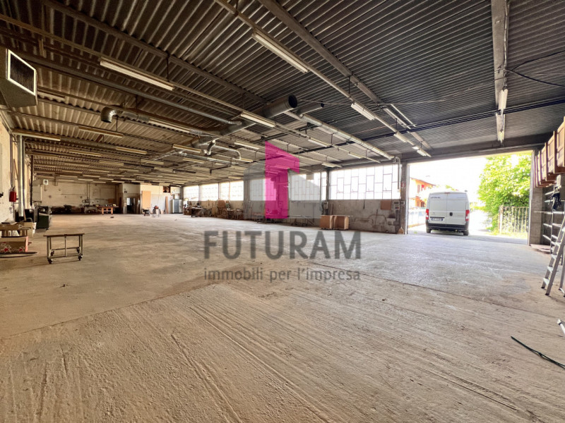Immagine 9 di Capannone industriale in vendita  in Via Marosticana 180 a Dueville