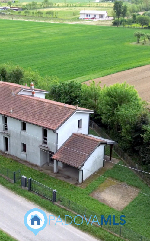 Immagine 2 di Casa bifamiliare in vendita  in via Bassa a Villafranca Padovana