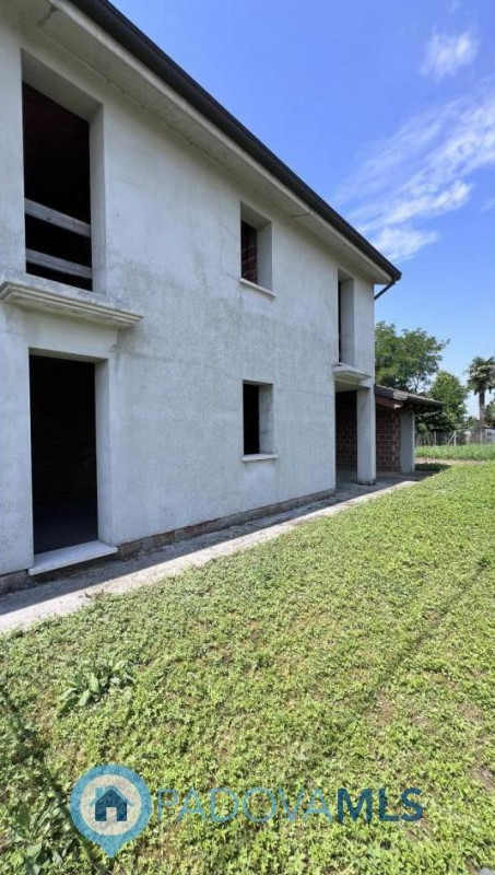 Immagine 4 di Casa bifamiliare in vendita  in via Bassa a Villafranca Padovana