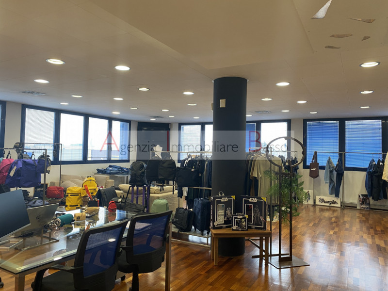 Immagine 4 di Ufficio in vendita  in VIA NORMANDIA 20 a Noventa Padovana