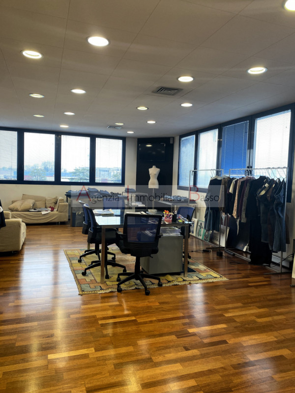 Immagine 8 di Ufficio in vendita  in VIA NORMANDIA 20 a Noventa Padovana