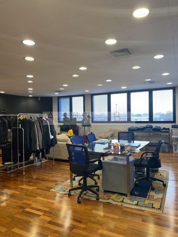 Immagine 9 di Ufficio in vendita  in VIA NORMANDIA 20 a Noventa Padovana