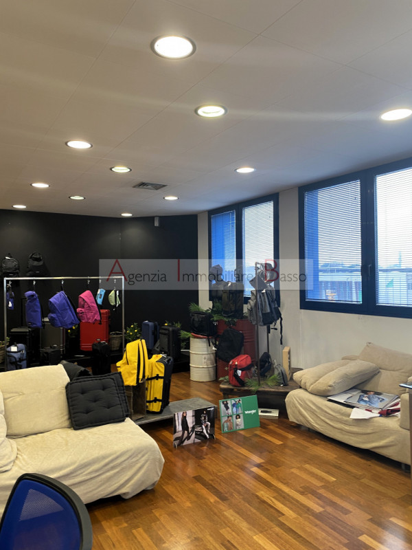 Immagine 15 di Ufficio in vendita  in VIA NORMANDIA 20 a Noventa Padovana