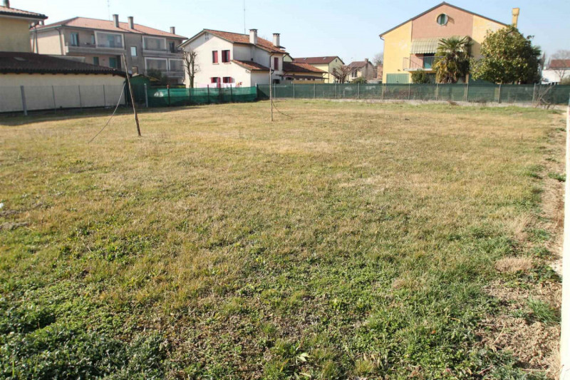 Immagine 6 di Terreno in vendita  a Santa Maria Di Sala