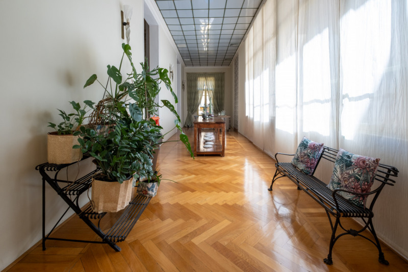 Immagine 9 di Attico in vendita  a Bologna