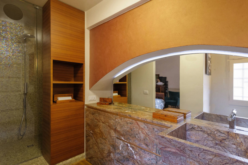 Immagine 27 di Attico in vendita  a Bologna