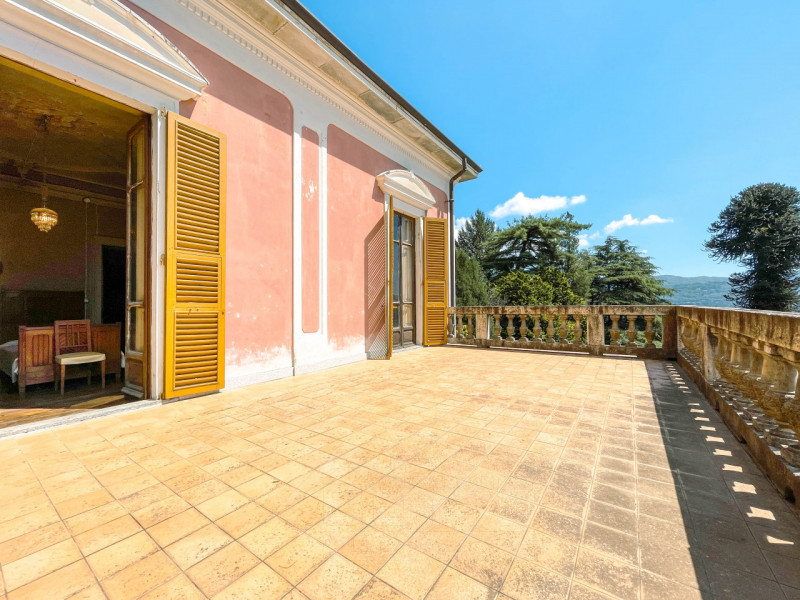 Immagine 14 di Villa in vendita  in Pietro Durio, 111 a Pella