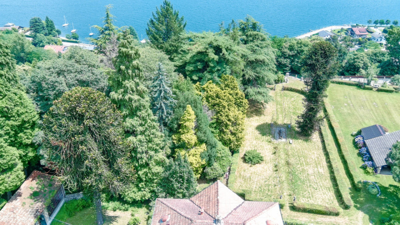 Immagine 43 di Villa in vendita  in Pietro Durio, 111 a Pella