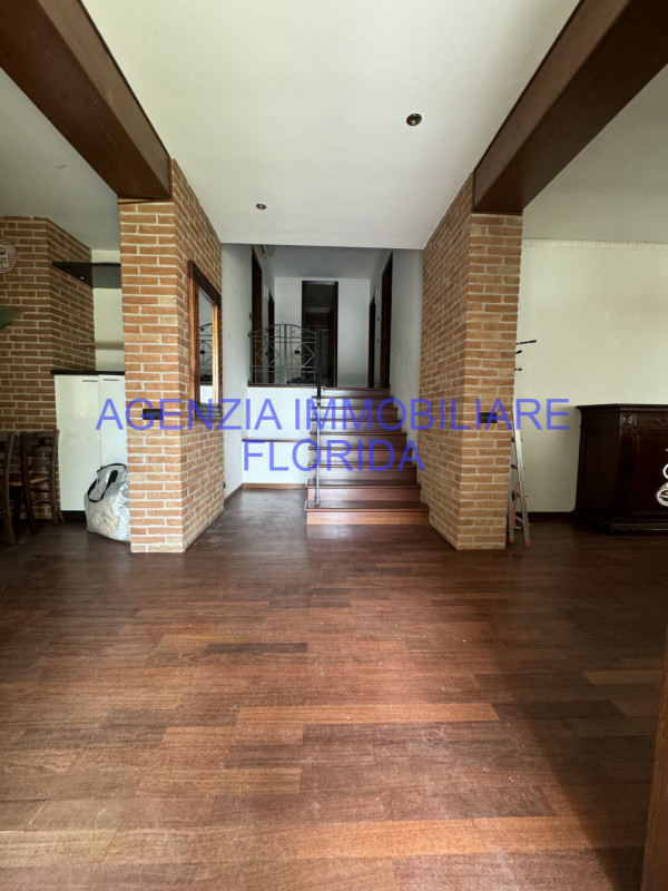 Immagine 1 di Casa indipendente in vendita  in CORSO ITALIA a Borgoricco