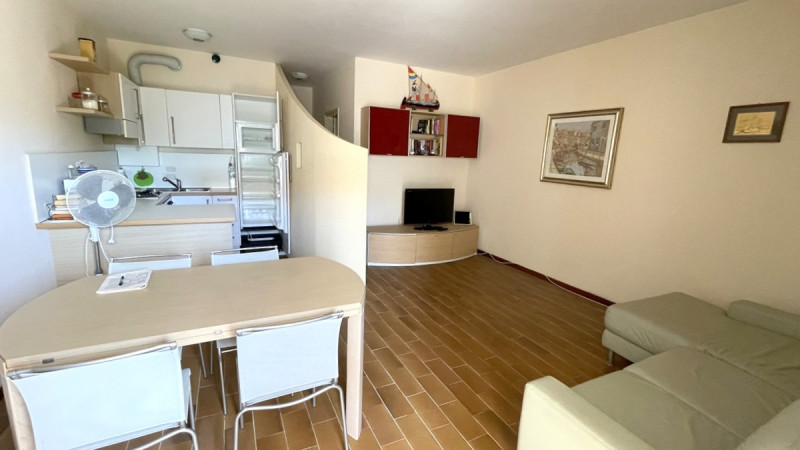 Immagine 3 di Appartamento in vendita  in Via Delle Nazioni Unite a Chioggia