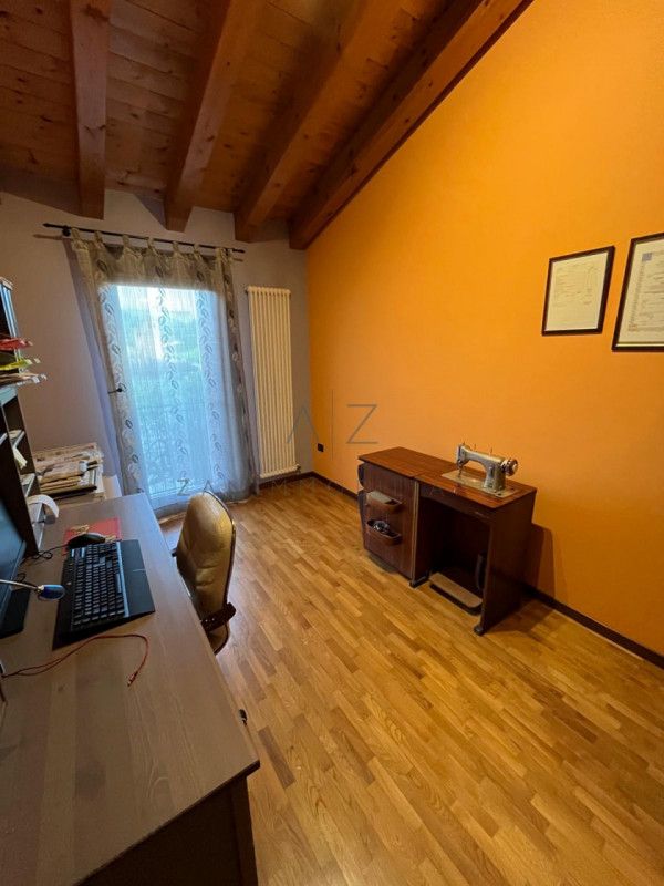 Immagine 7 di Appartamento in vendita  in Via Chioggia a Castello Di Godego