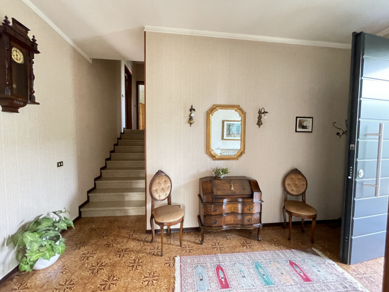 Immagine 9 di Casa indipendente in vendita  a Suzzara