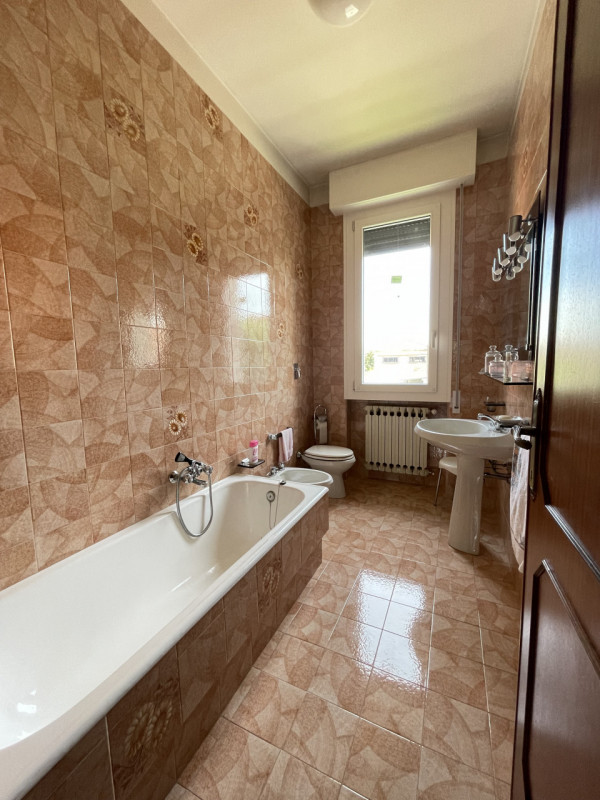 Immagine 28 di Casa indipendente in vendita  a Suzzara