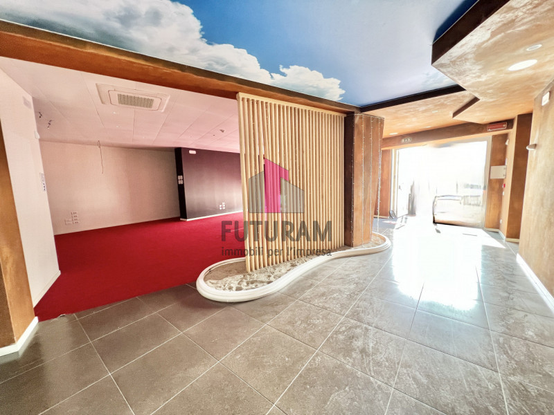 Immagine 8 di Negozio in vendita  in via montegrappa a Marostica