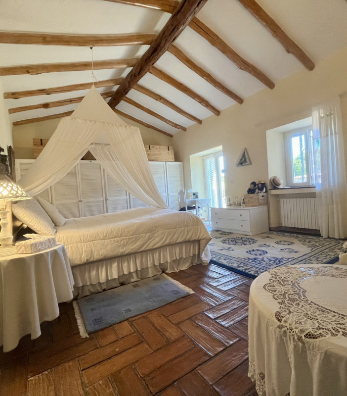 Immagine 20 di Villa in vendita  in via zara a Olbia