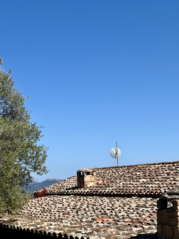 Immagine 68 di Villa in vendita  in via zara a Olbia