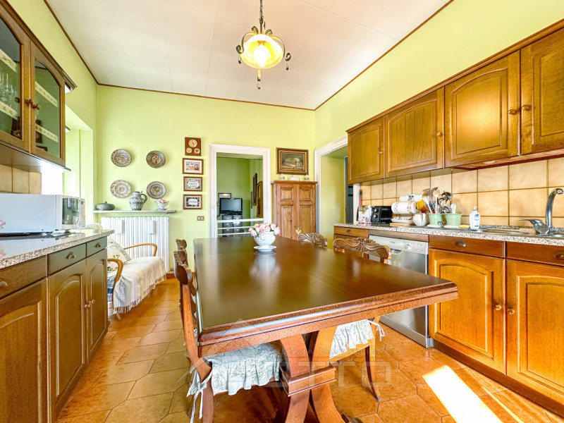 Immagine 12 di Palazzo in vendita  in VIA ROMA 5 a Ghemme