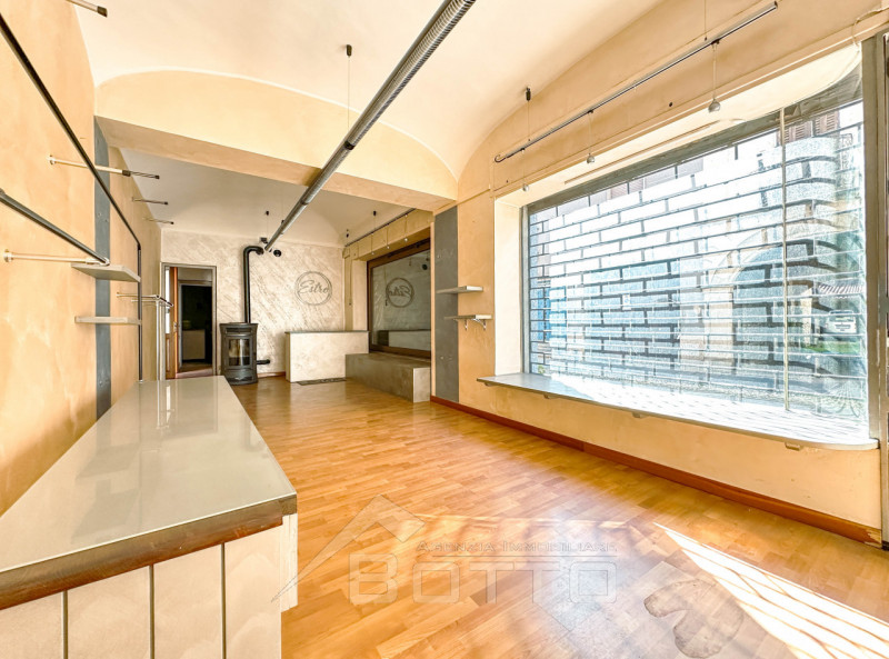 Immagine 26 di Palazzo in vendita  in VIA ROMA 5 a Ghemme