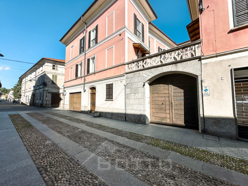 Immagine 31 di Palazzo in vendita  in VIA ROMA 5 a Ghemme