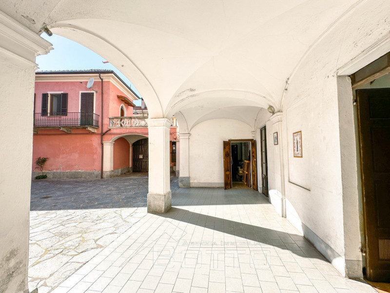 Immagine 33 di Palazzo in vendita  in VIA ROMA 5 a Ghemme