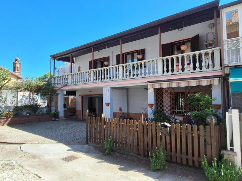 Immagine 3 di Appartamento in vendita  in Via Silla, N. Snc a Norma