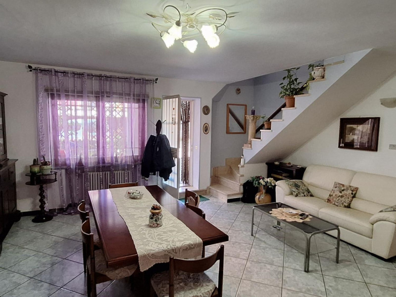 Immagine 5 di Appartamento in vendita  in Via Silla, N. Snc a Norma