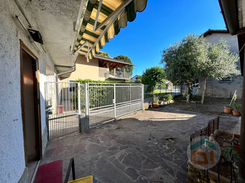 Immagine 14 di Villetta a schiera in vendita  in Viale Venezia Giulia a Cormons