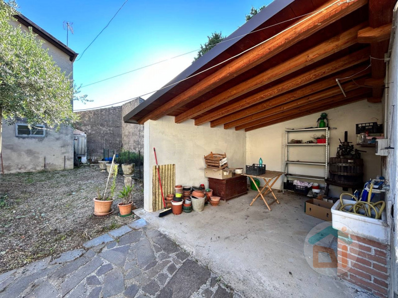 Immagine 15 di Villetta a schiera in vendita  in Viale Venezia Giulia a Cormons