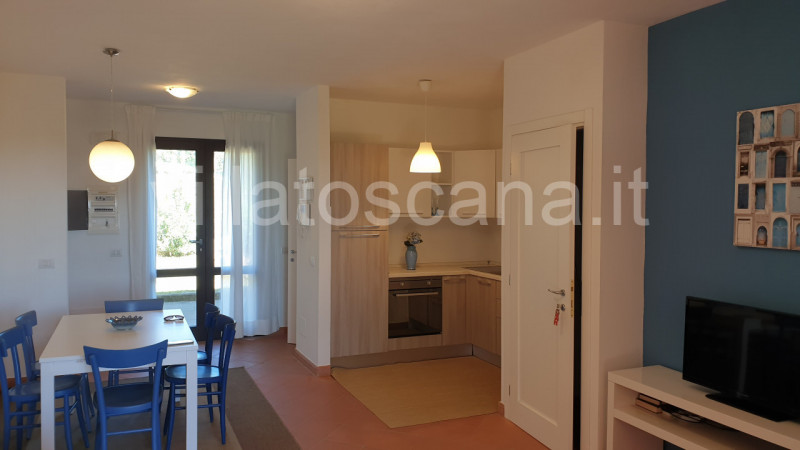 Immagine 6 di Villetta a schiera in vendita  a Castiglione Della Pescaia