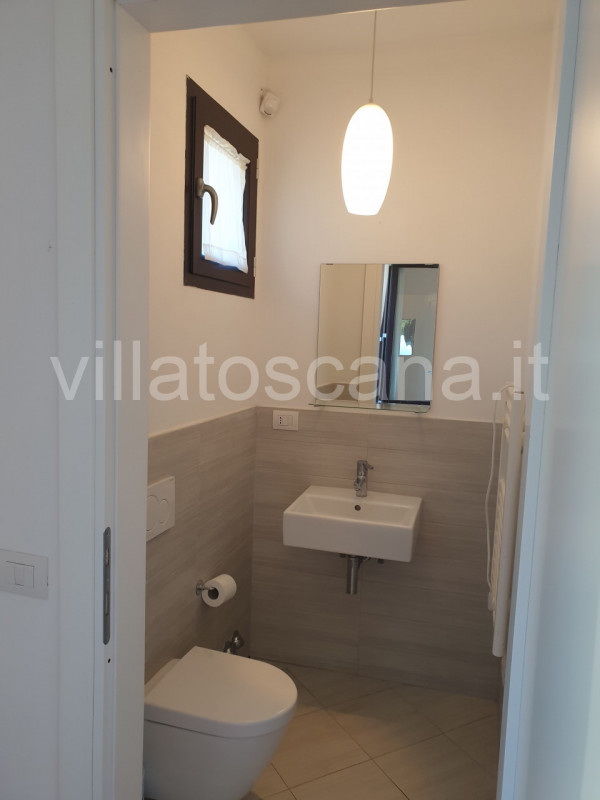 Immagine 7 di Villetta a schiera in vendita  a Castiglione Della Pescaia