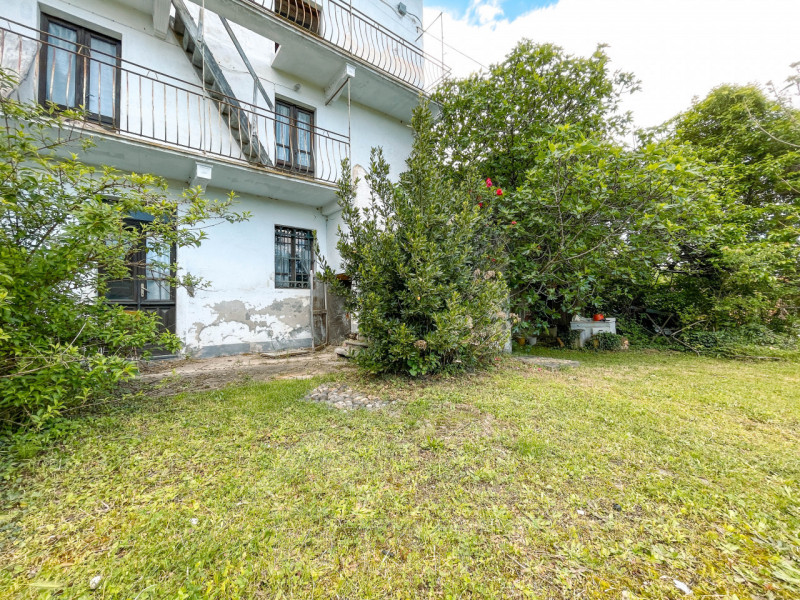 Immagine 3 di Villetta a schiera in vendita  in via casale canuggioni 28 a Borgomanero