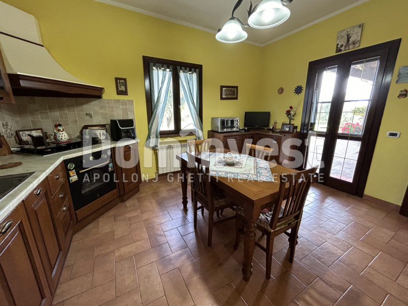 Immagine 5 di Rustico / casale in vendita  in Strada Poggetti a Capalbio