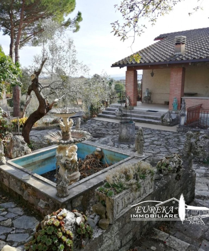 Immagine 4 di Villa in vendita  in Gioiella a Castiglione Del Lago