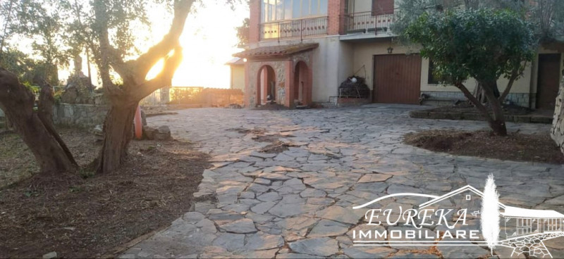 Immagine 12 di Villa in vendita  in Gioiella a Castiglione Del Lago