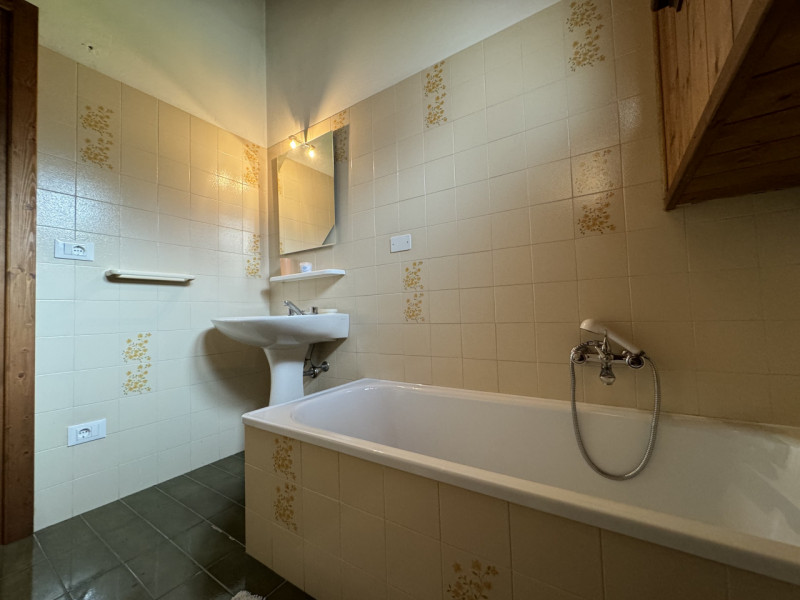 Immagine 17 di Appartamento in vendita  in Via Monti,44 a Auronzo Di Cadore