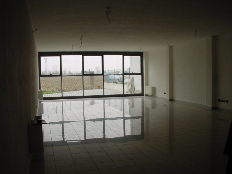 Immagine 19 di Laboratorio in vendita  in VIA MISURINA a Mestrino