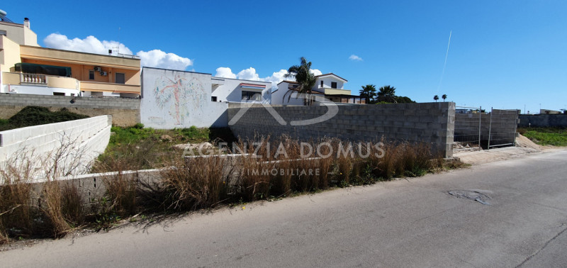 Immagine 3 di Terreno in vendita  in via alessandria a Racale