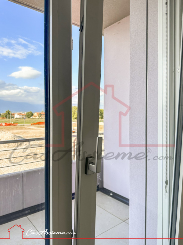 Immagine 40 di Appartamento in vendita  a Rossano Veneto