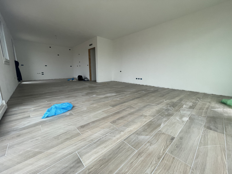 Immagine 2 di Casa quadrifamiliare in vendita  in VIA NIEVO a Rubano