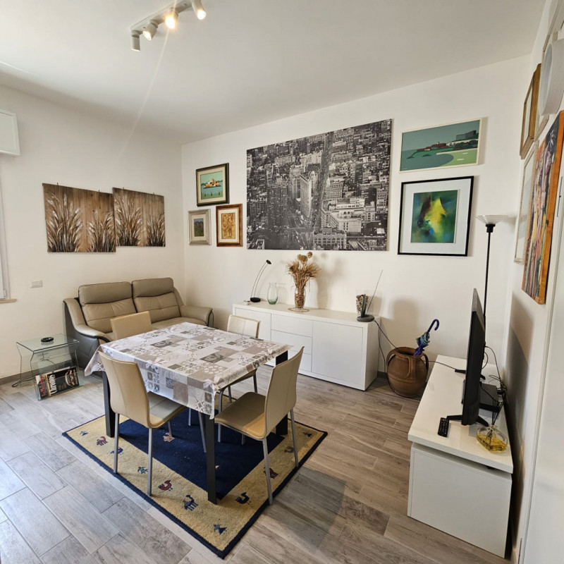 Immagine 3 di Appartamento in vendita  in Città Giardino a Terni